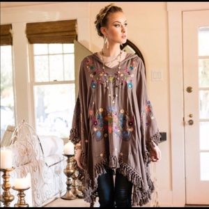 Evy’s Tree Kay Poncho in Desert Taupe One Size